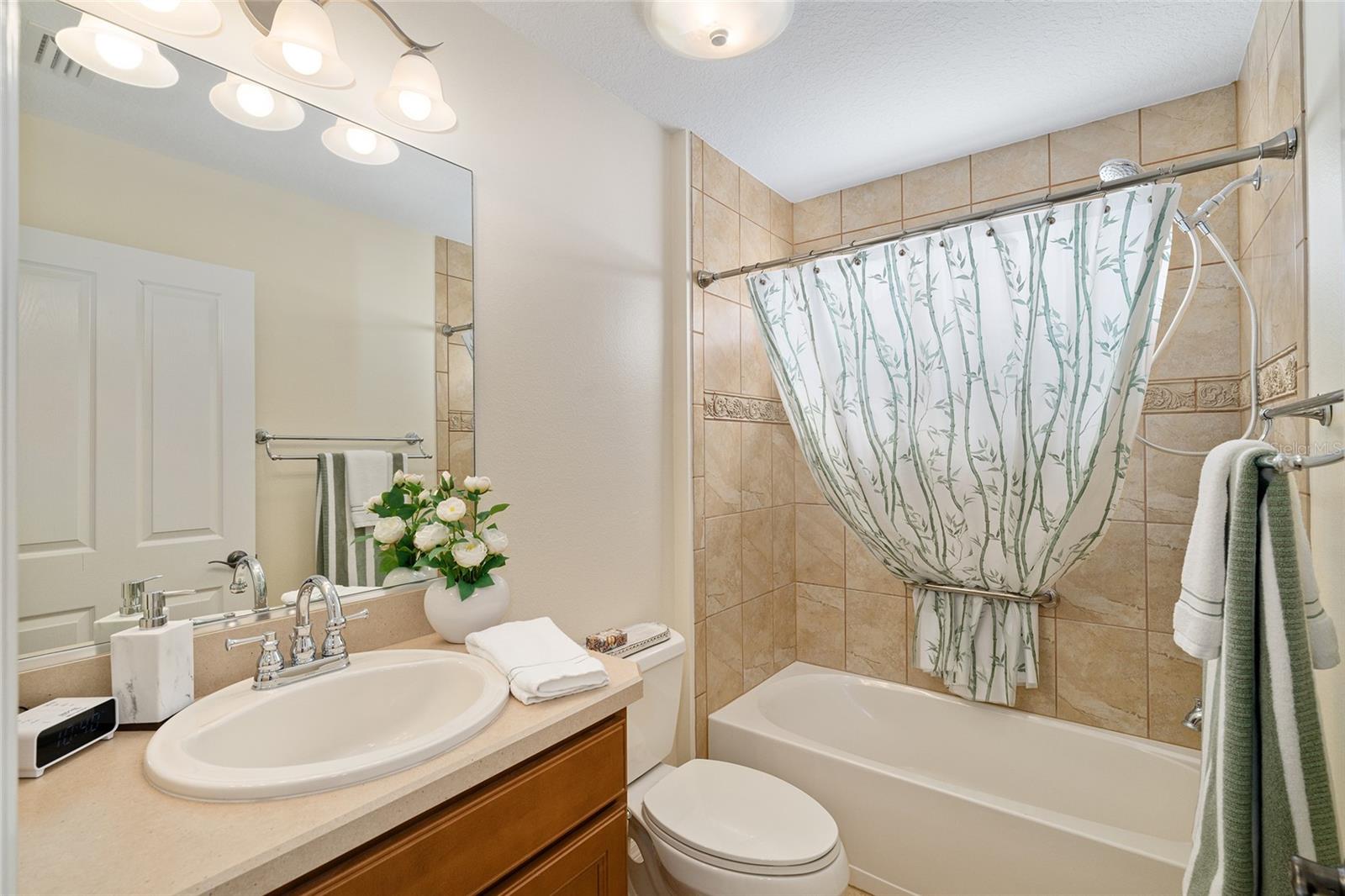 1800 DUTCHESS LOOP, THE VILLAGES, FL, 32162