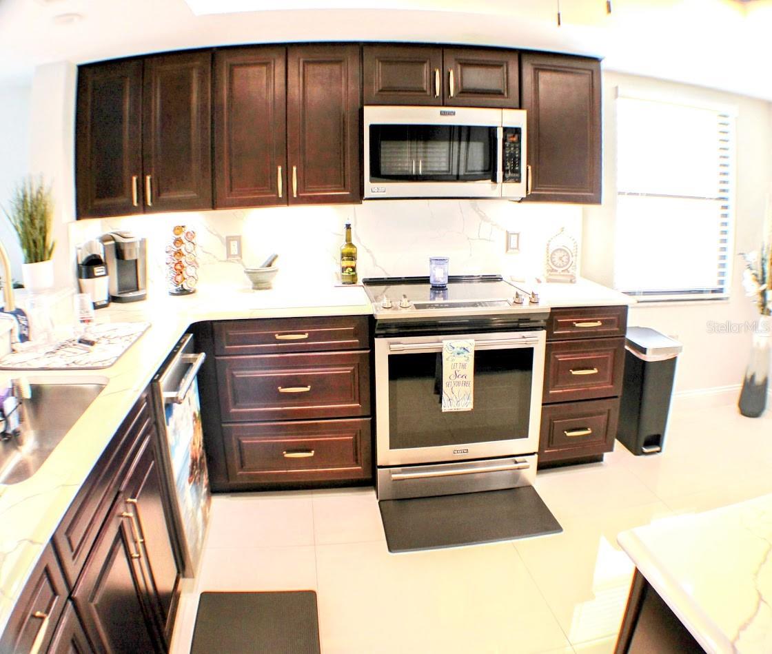 700 STARKEY RD #352, LARGO, FL, 33771