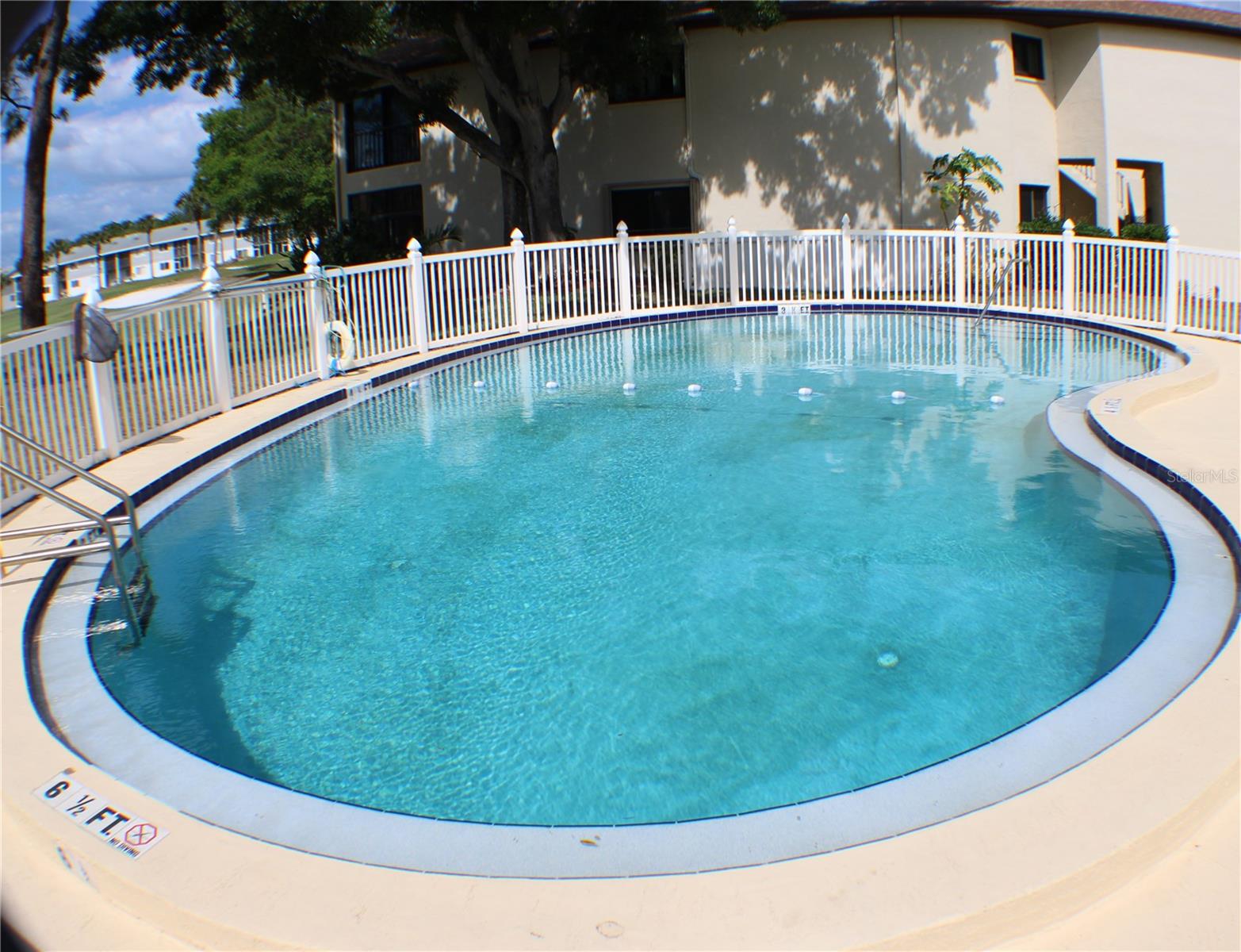 700 STARKEY RD #352, LARGO, FL, 33771