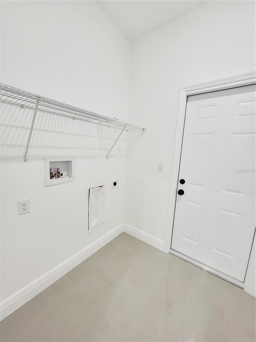 421 TONKLIN RD SW, PALM BAY, FL, 32908