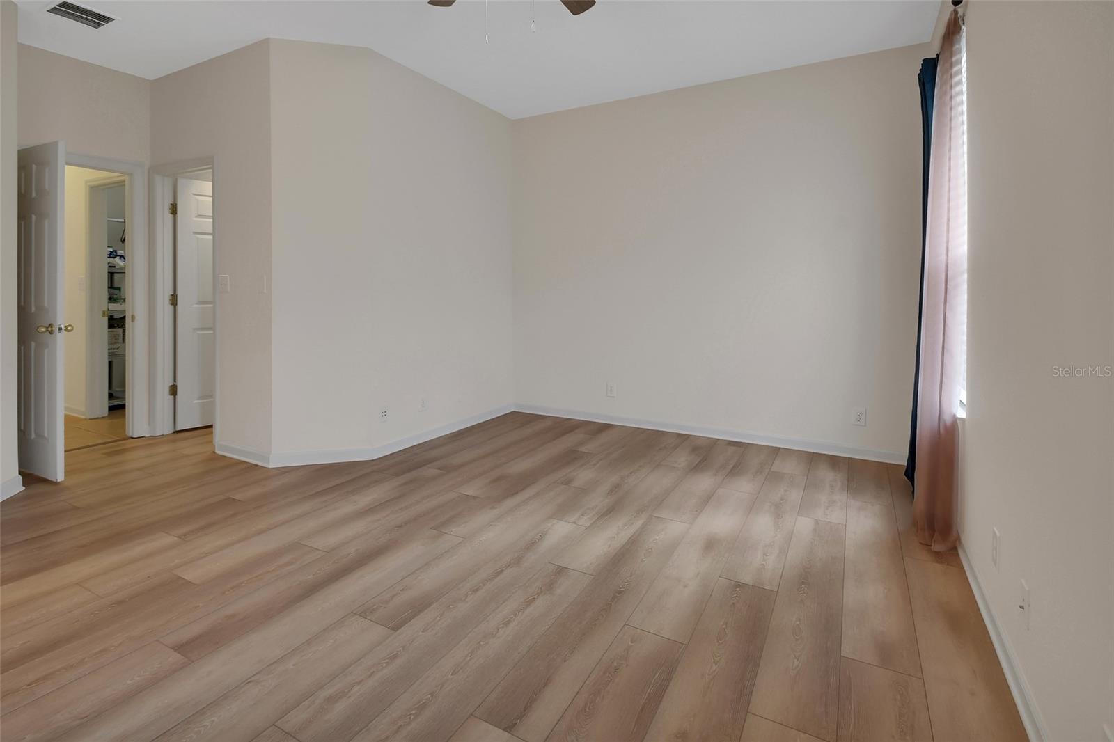 525 HERON POINT WAY, DELAND, FL, 32724