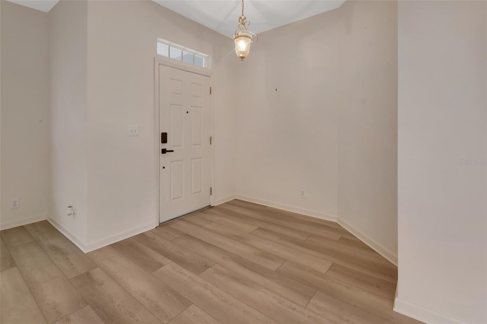 525 HERON POINT WAY, DELAND, FL, 32724