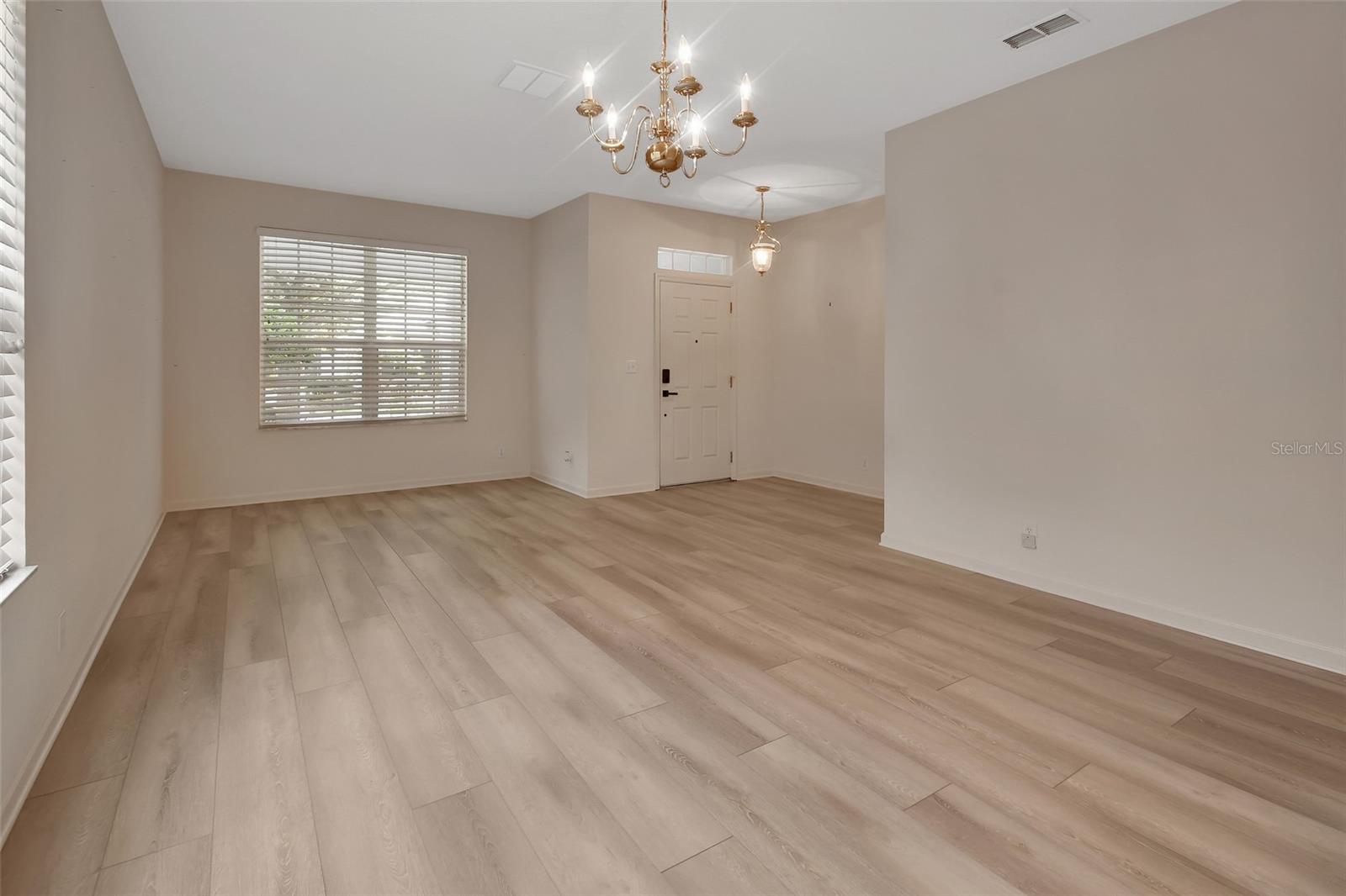 525 HERON POINT WAY, DELAND, FL, 32724