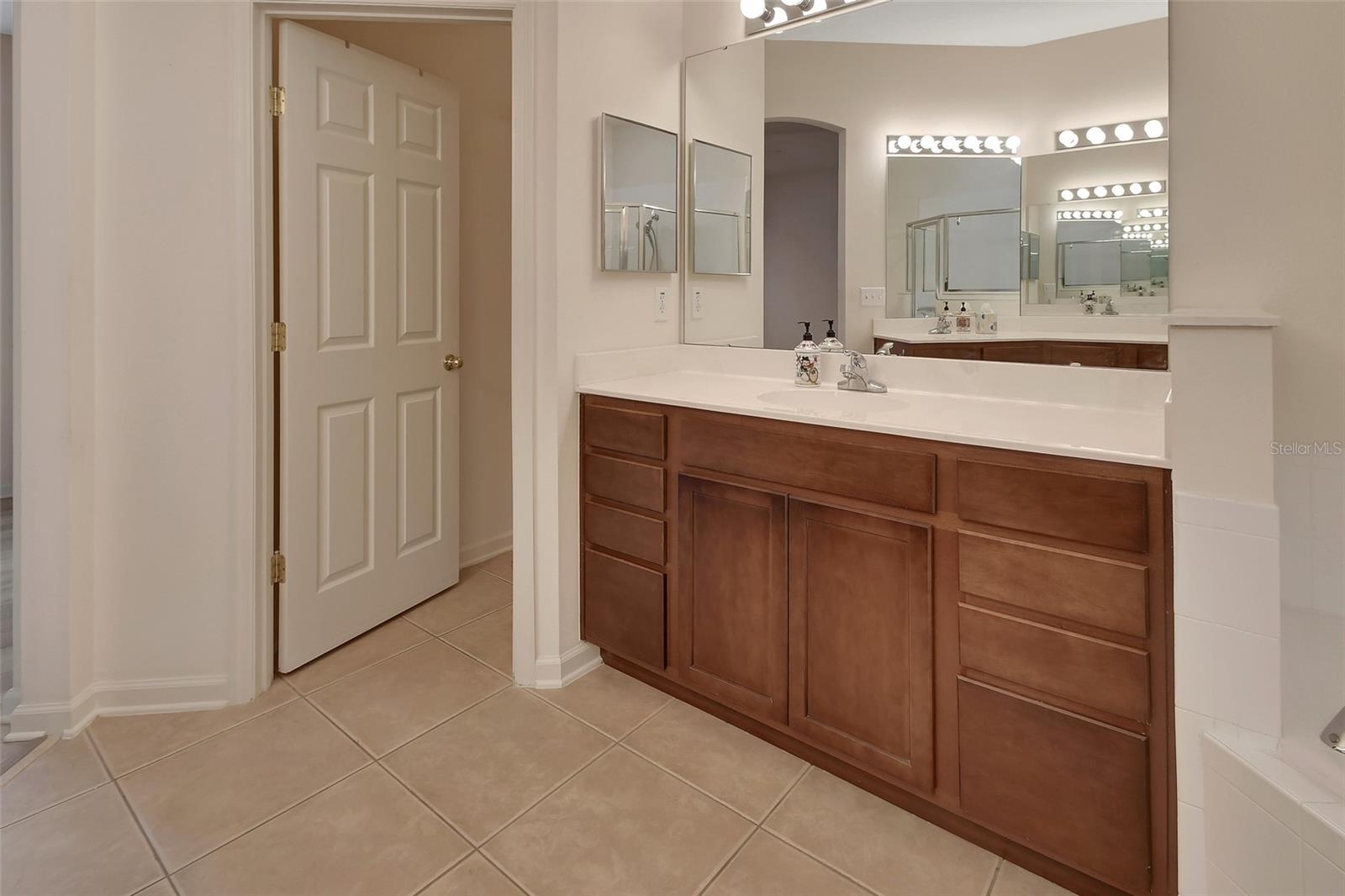 525 HERON POINT WAY, DELAND, FL, 32724