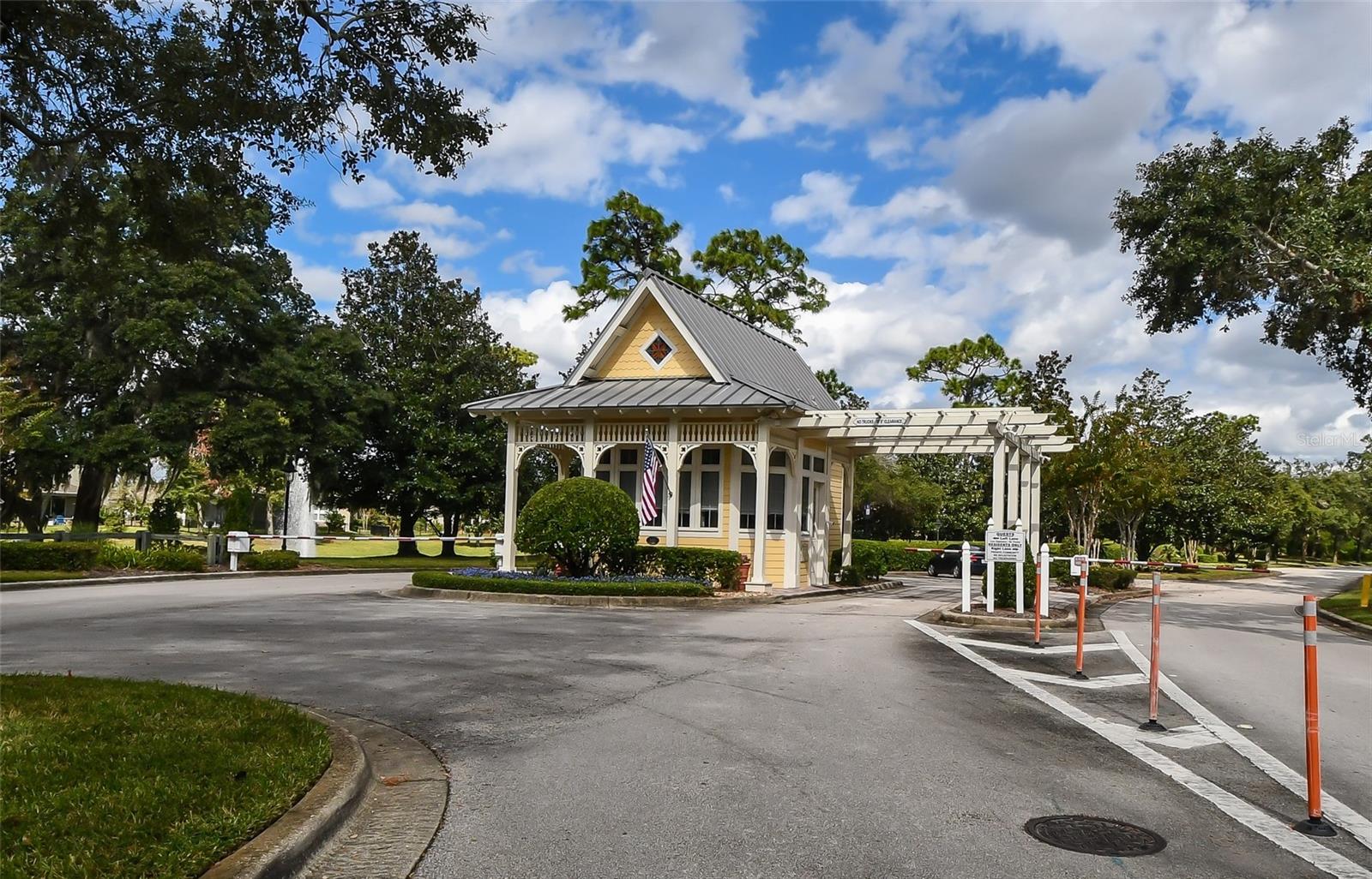 525 HERON POINT WAY, DELAND, FL, 32724
