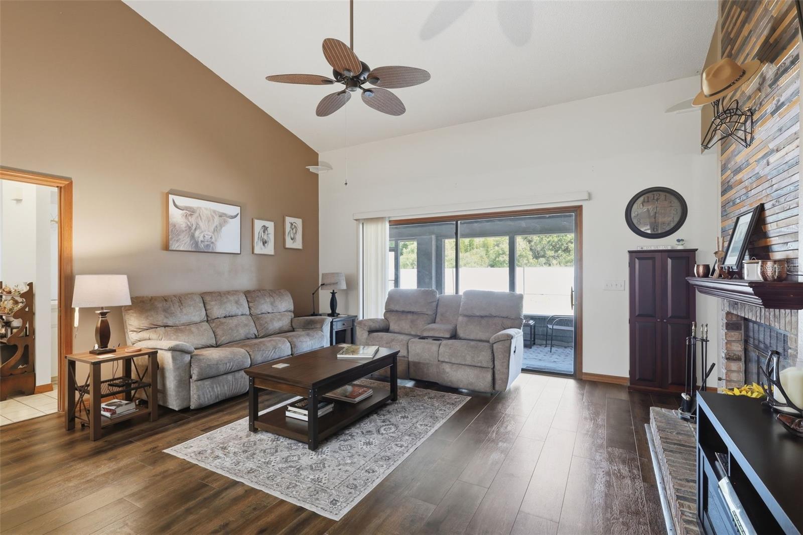 168 COMMUNITY DR, DEBARY, FL, 32713