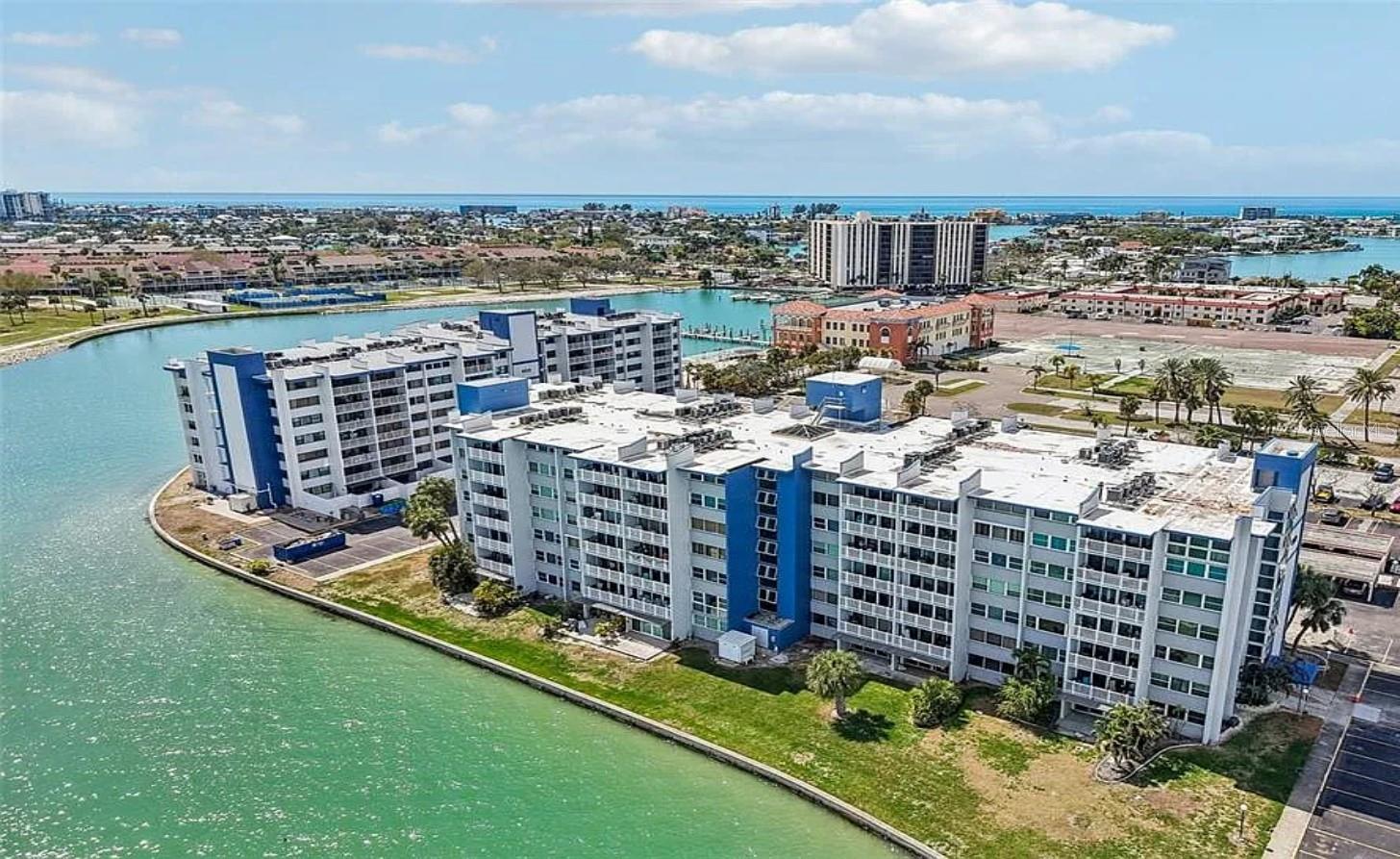 500 TREASURE ISLAND CSWY #307, TREASURE ISLAND, FL, 33706