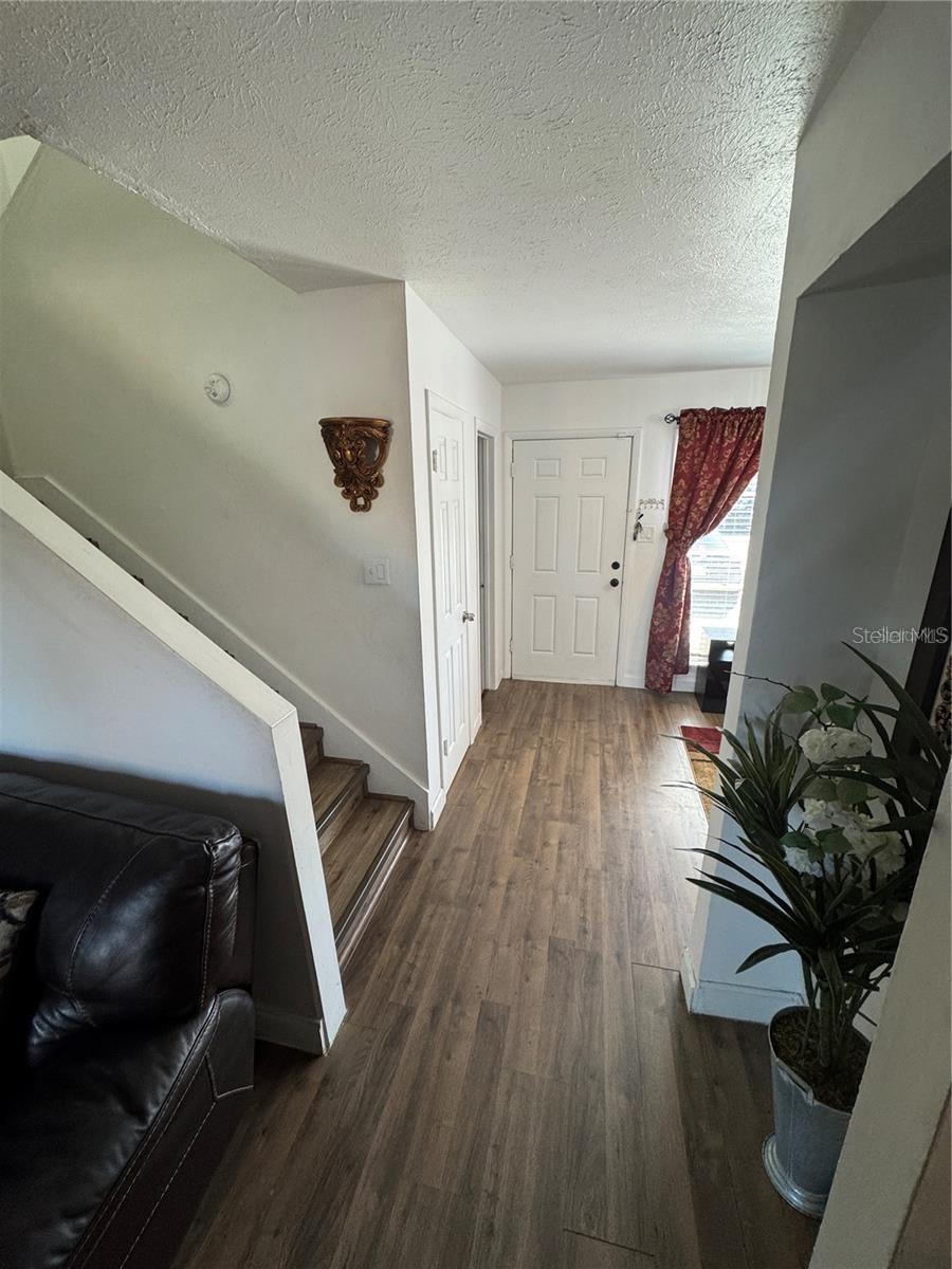 1836 WARRINGWOOD DR #B4, ORLANDO, FL, 32839