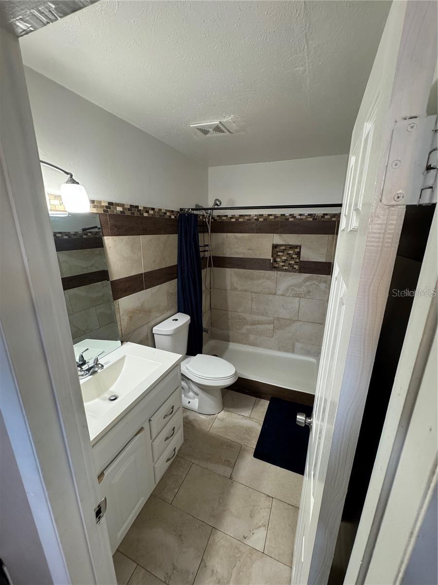 1836 WARRINGWOOD DR #B4, ORLANDO, FL, 32839