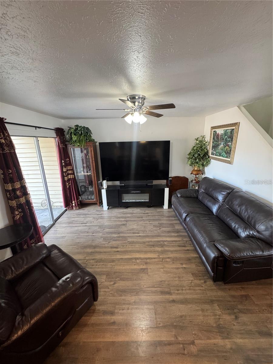 1836 WARRINGWOOD DR #B4, ORLANDO, FL, 32839