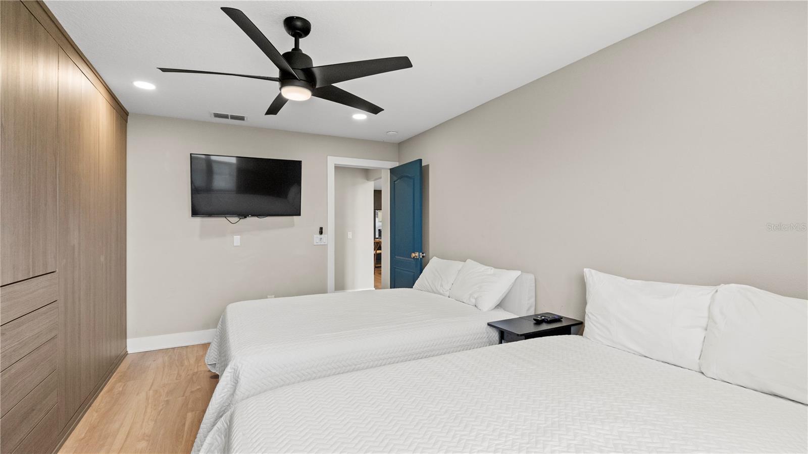 3400 OCEAN SHORE BLVD #4, ORMOND BEACH, FL, 32176