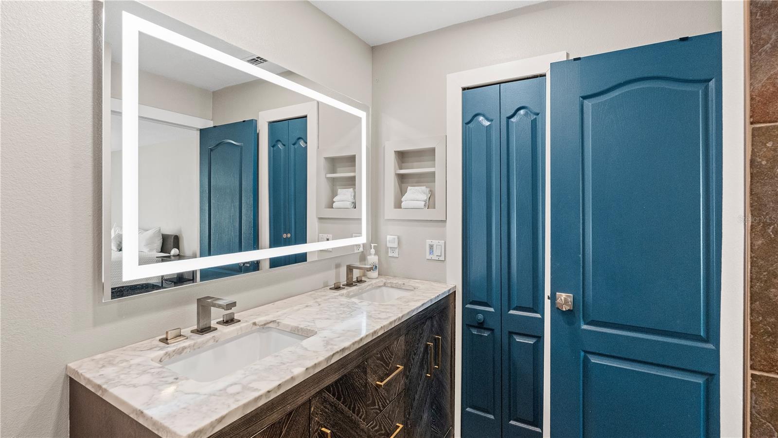 3400 OCEAN SHORE BLVD #4, ORMOND BEACH, FL, 32176