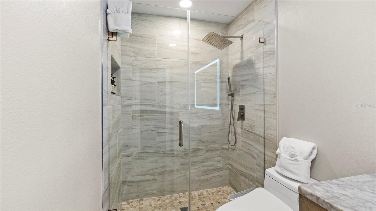 3400 OCEAN SHORE BLVD #4, ORMOND BEACH, FL, 32176