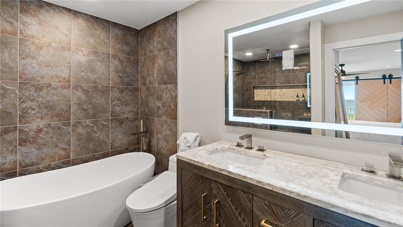 3400 OCEAN SHORE BLVD #4, ORMOND BEACH, FL, 32176