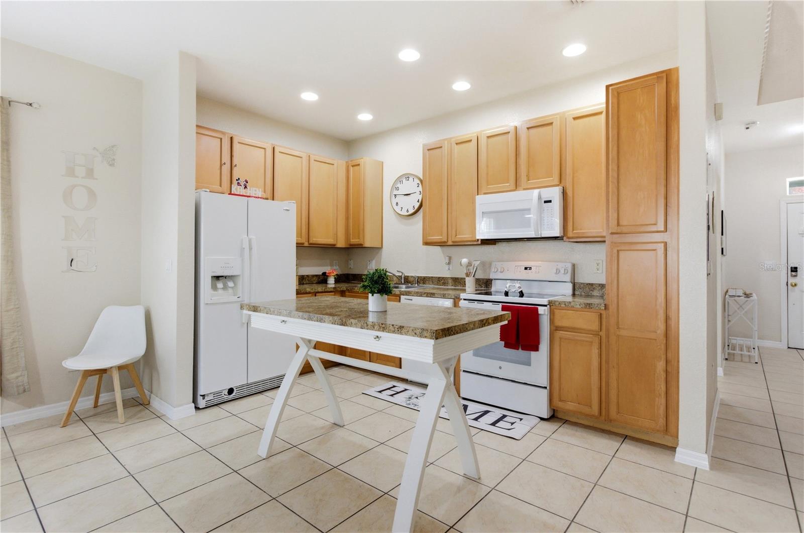 2420 CARAVELLE CIR, KISSIMMEE, FL, 34746