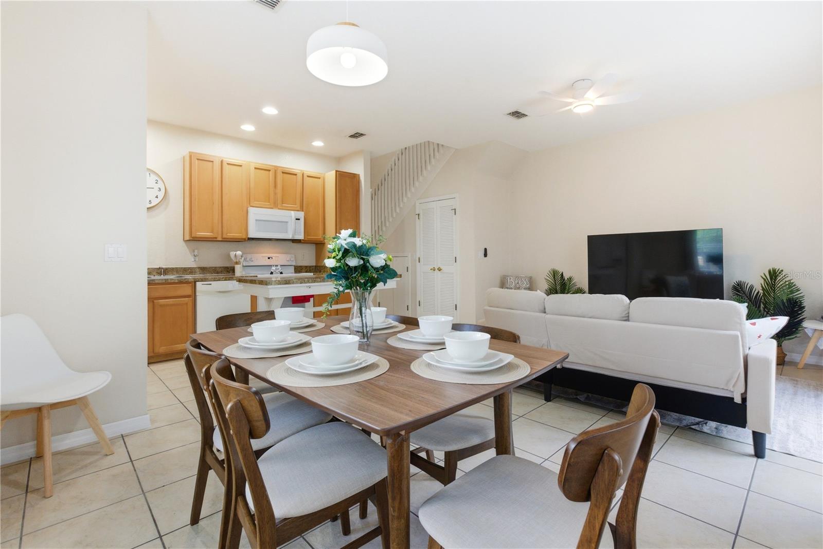 2420 CARAVELLE CIR, KISSIMMEE, FL, 34746