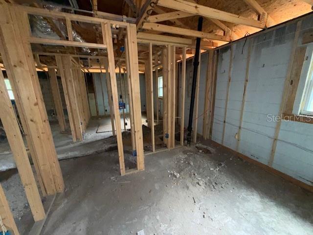 2519 HIAWATHA AVE, SANFORD, FL, 32773