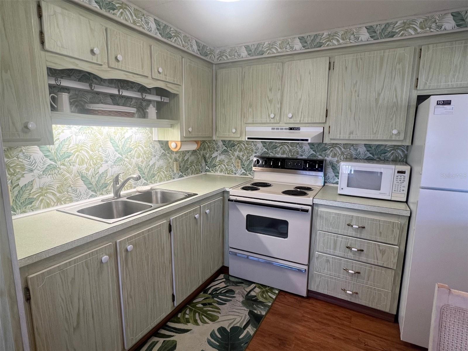 13 PINDO PALM ST E, LARGO, FL, 33770