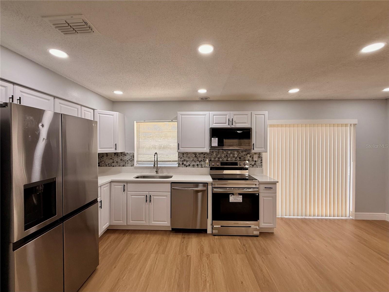 1617 LONG LN, APOPKA, FL, 32703