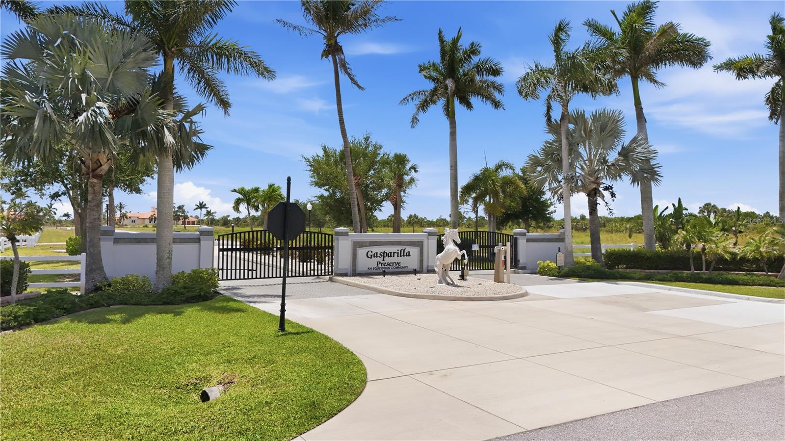 11610 BRIDLE PATH LN, PLACIDA, FL, 33946