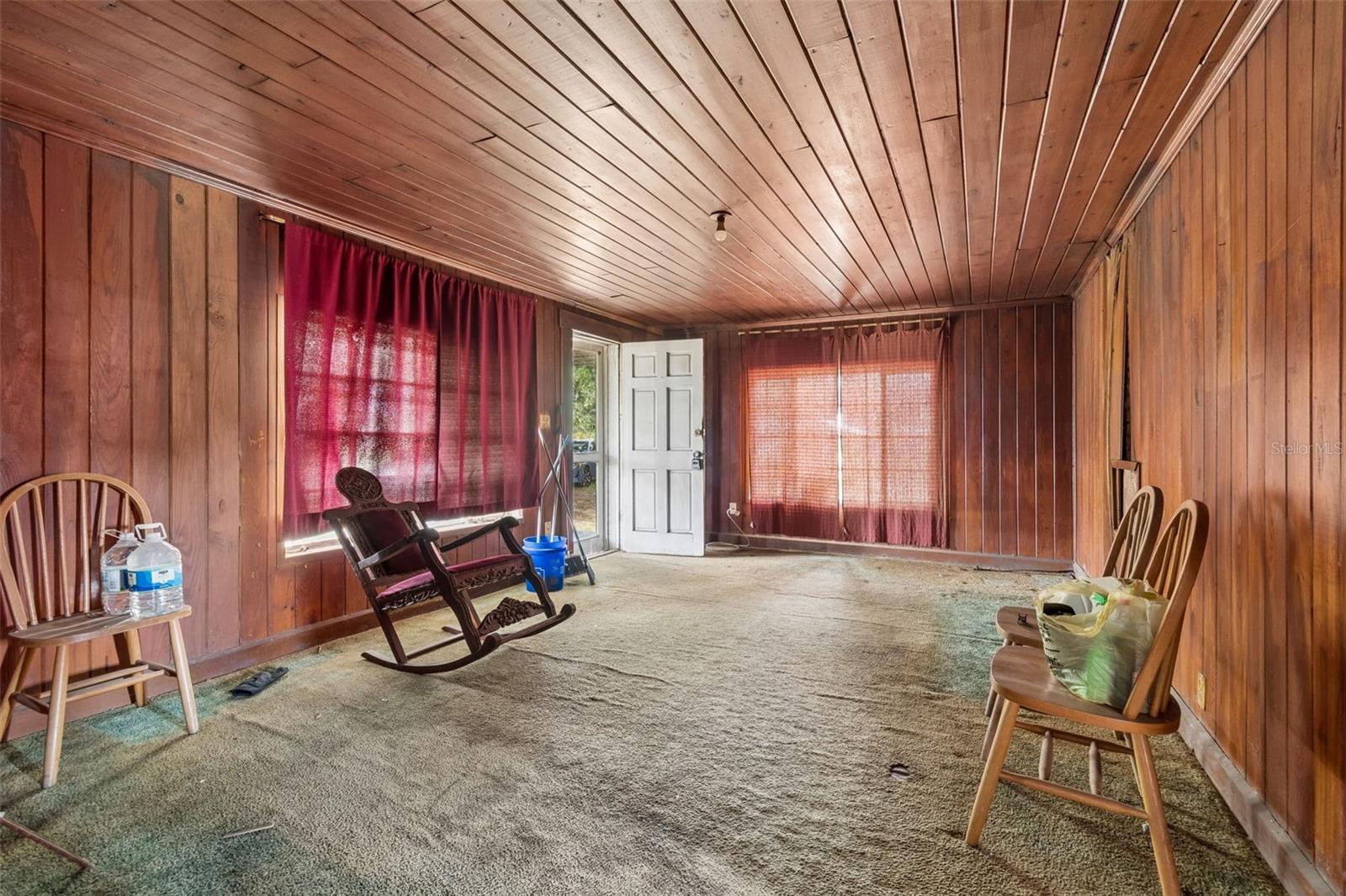 2413 ED BROWN LN, PLANT CITY, FL, 33567