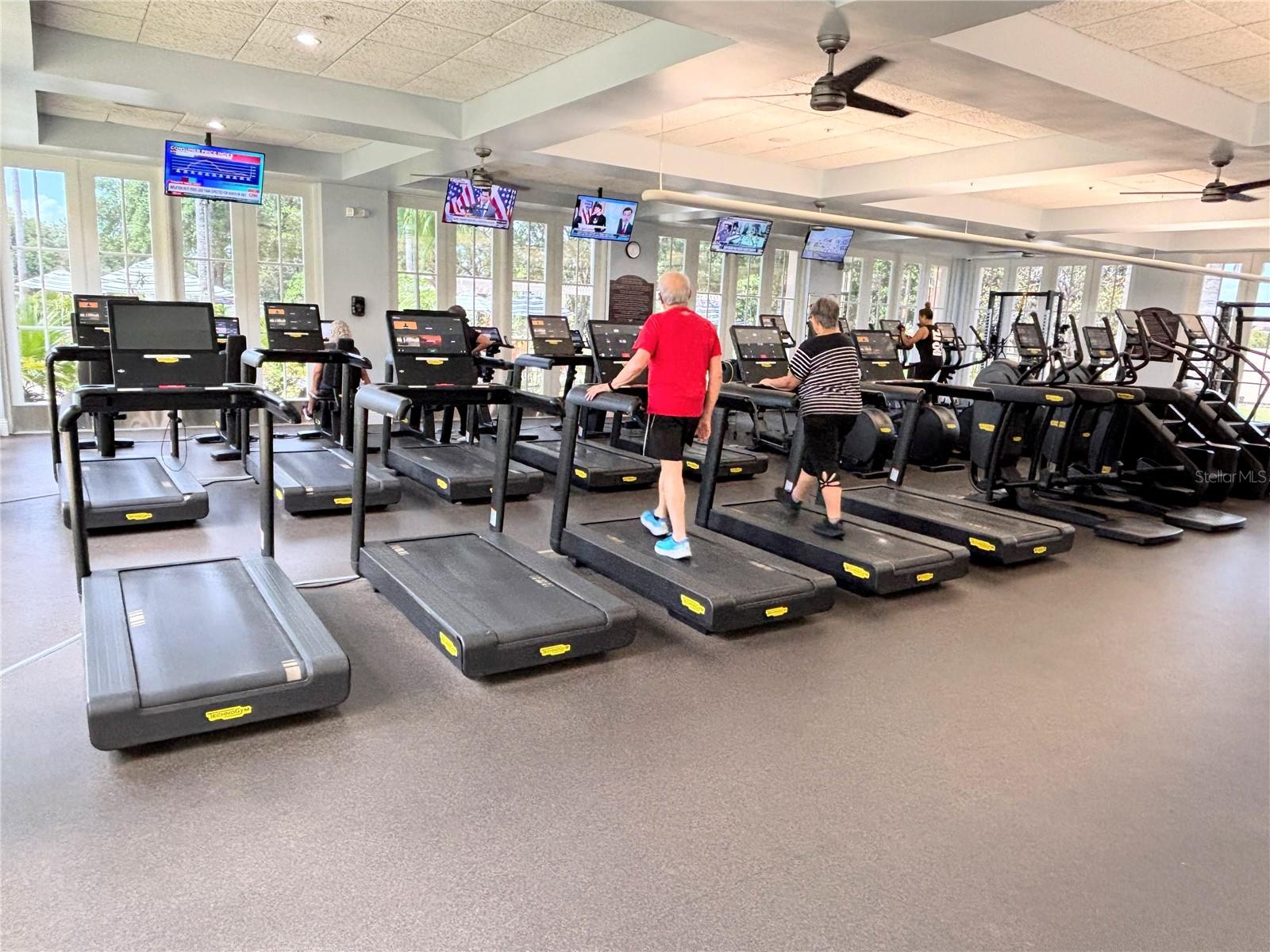 537 GRAND CANAL DR, POINCIANA, FL, 34759