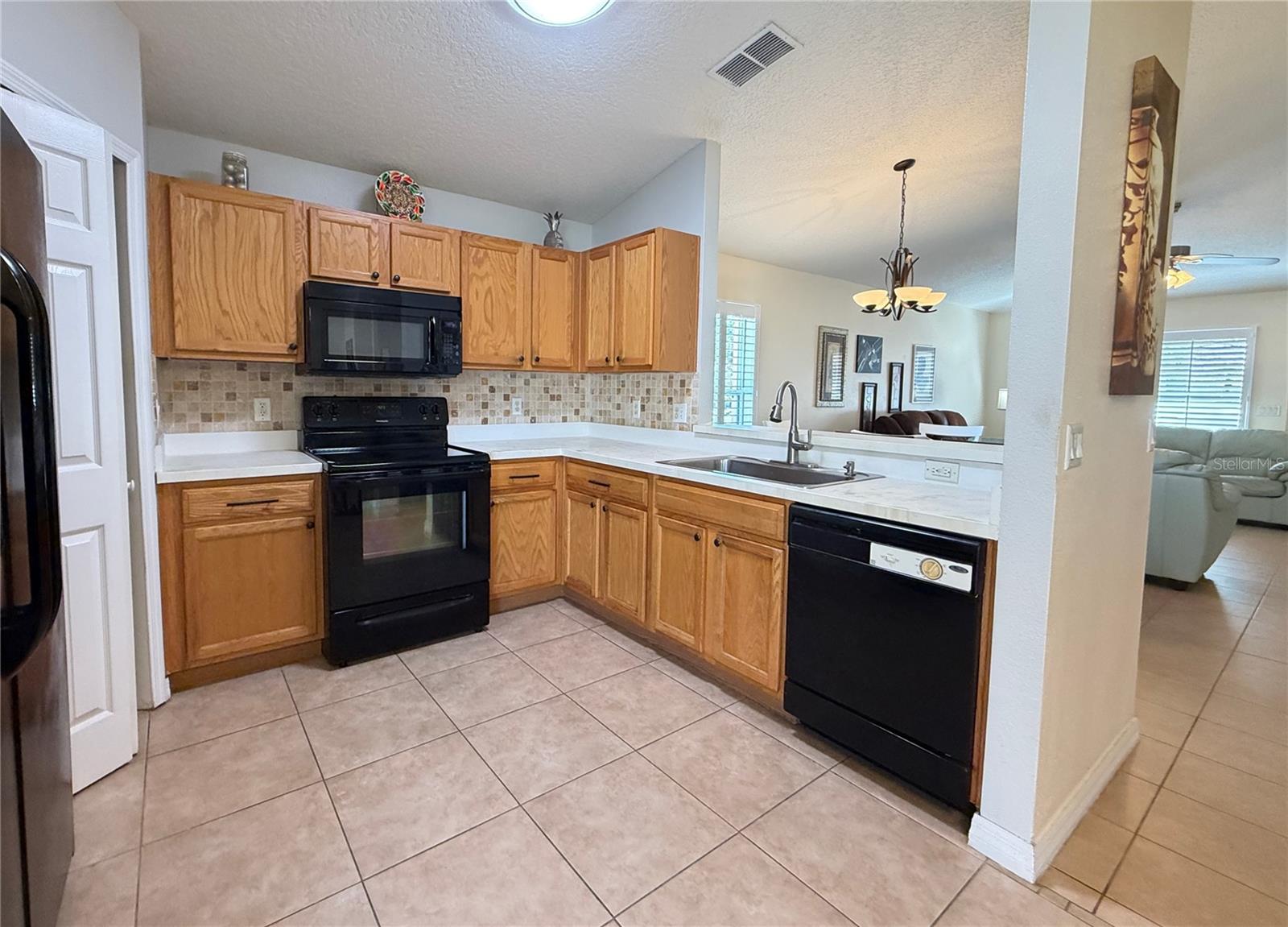 537 GRAND CANAL DR, POINCIANA, FL, 34759