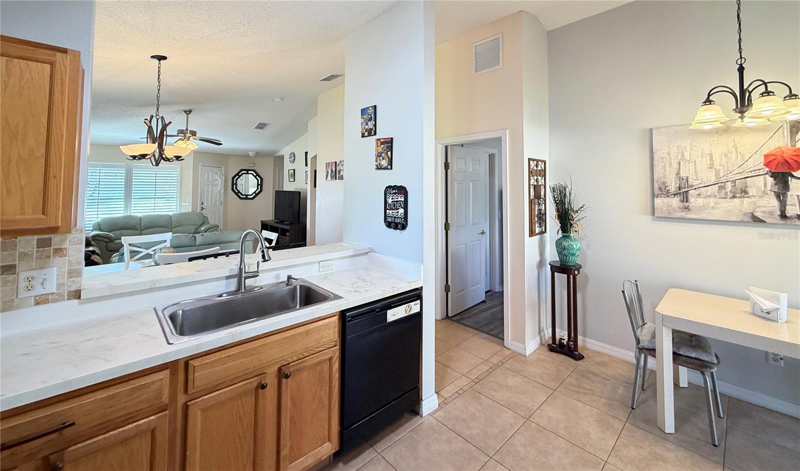 537 GRAND CANAL DR, POINCIANA, FL, 34759