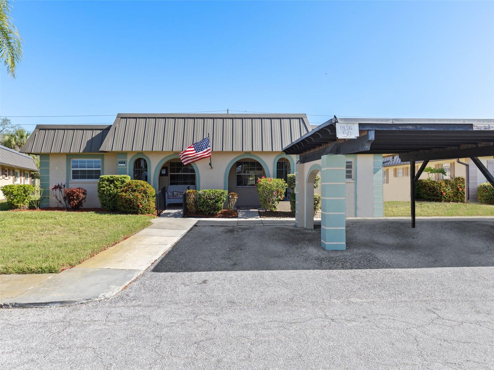 4127 STRATFORD DR #4127, NEW PORT RICHEY, FL, 34652