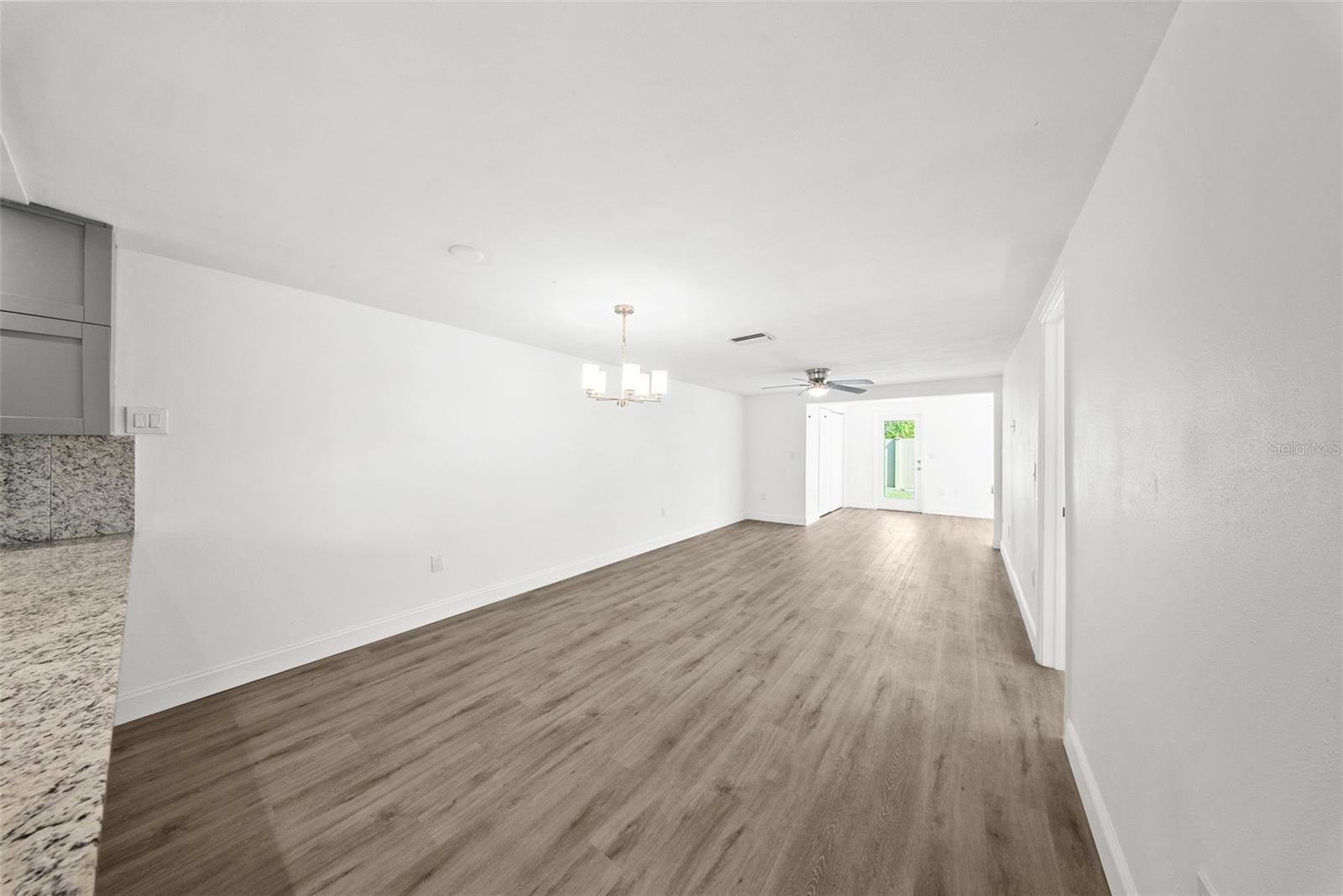 4127 STRATFORD DR #4127, NEW PORT RICHEY, FL, 34652