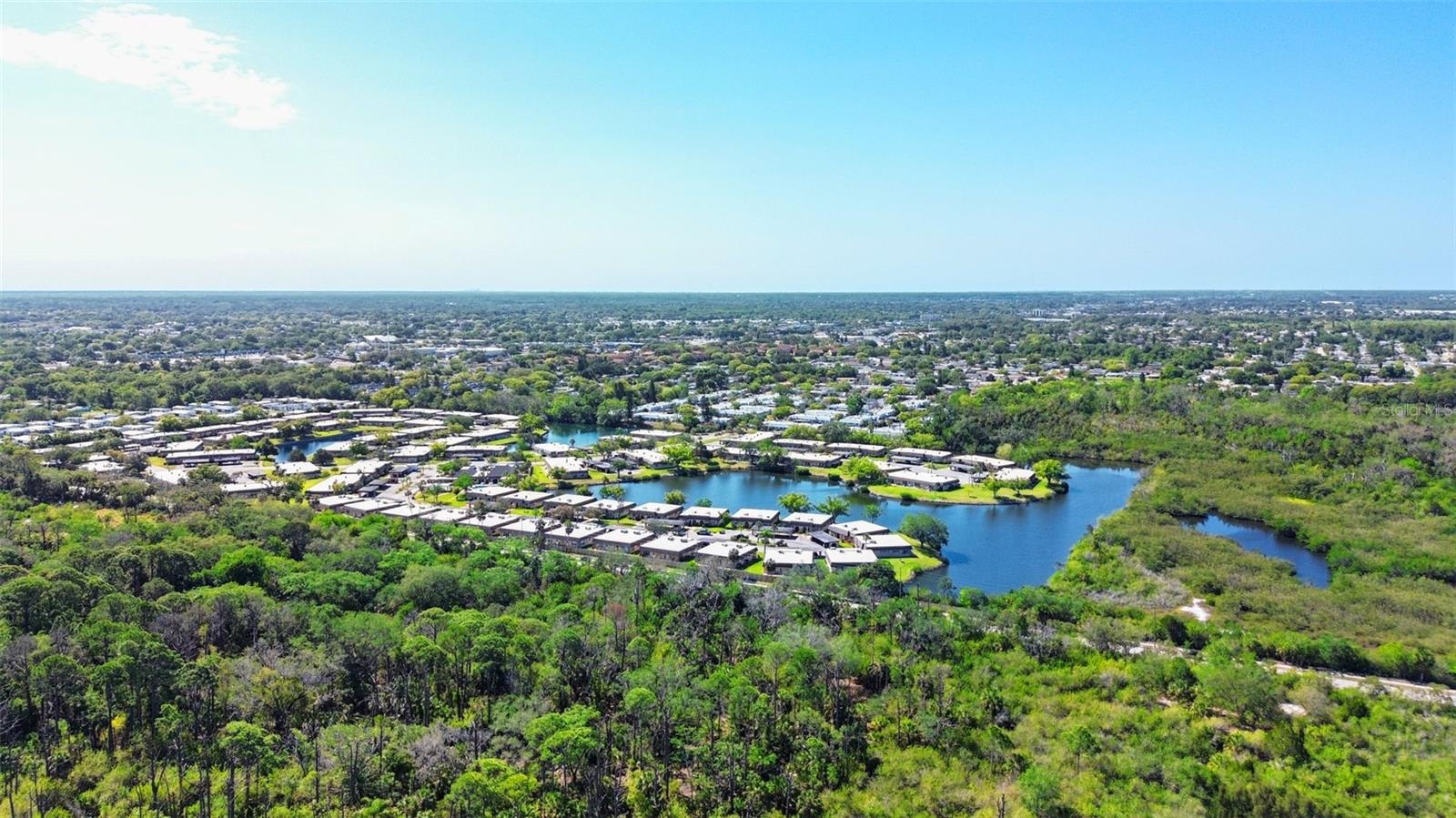 4127 STRATFORD DR #4127, NEW PORT RICHEY, FL, 34652