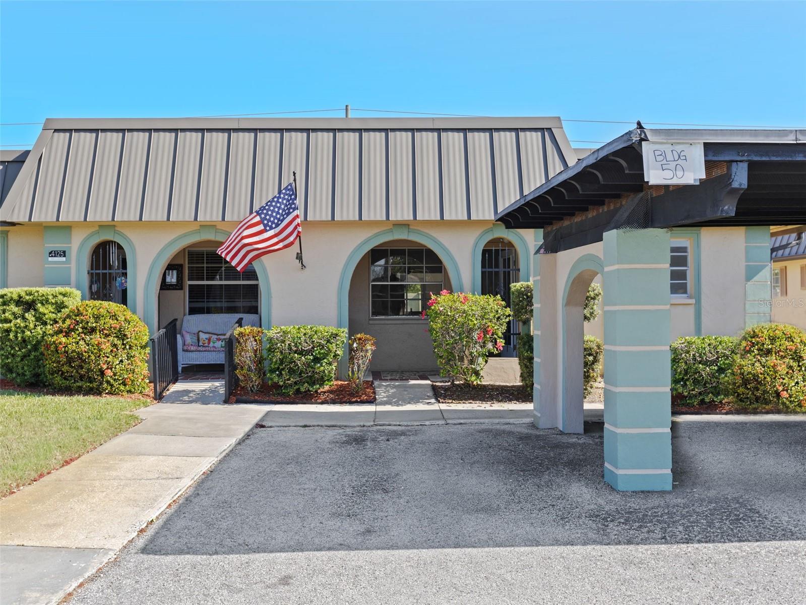 4127 STRATFORD DR #4127, NEW PORT RICHEY, FL, 34652