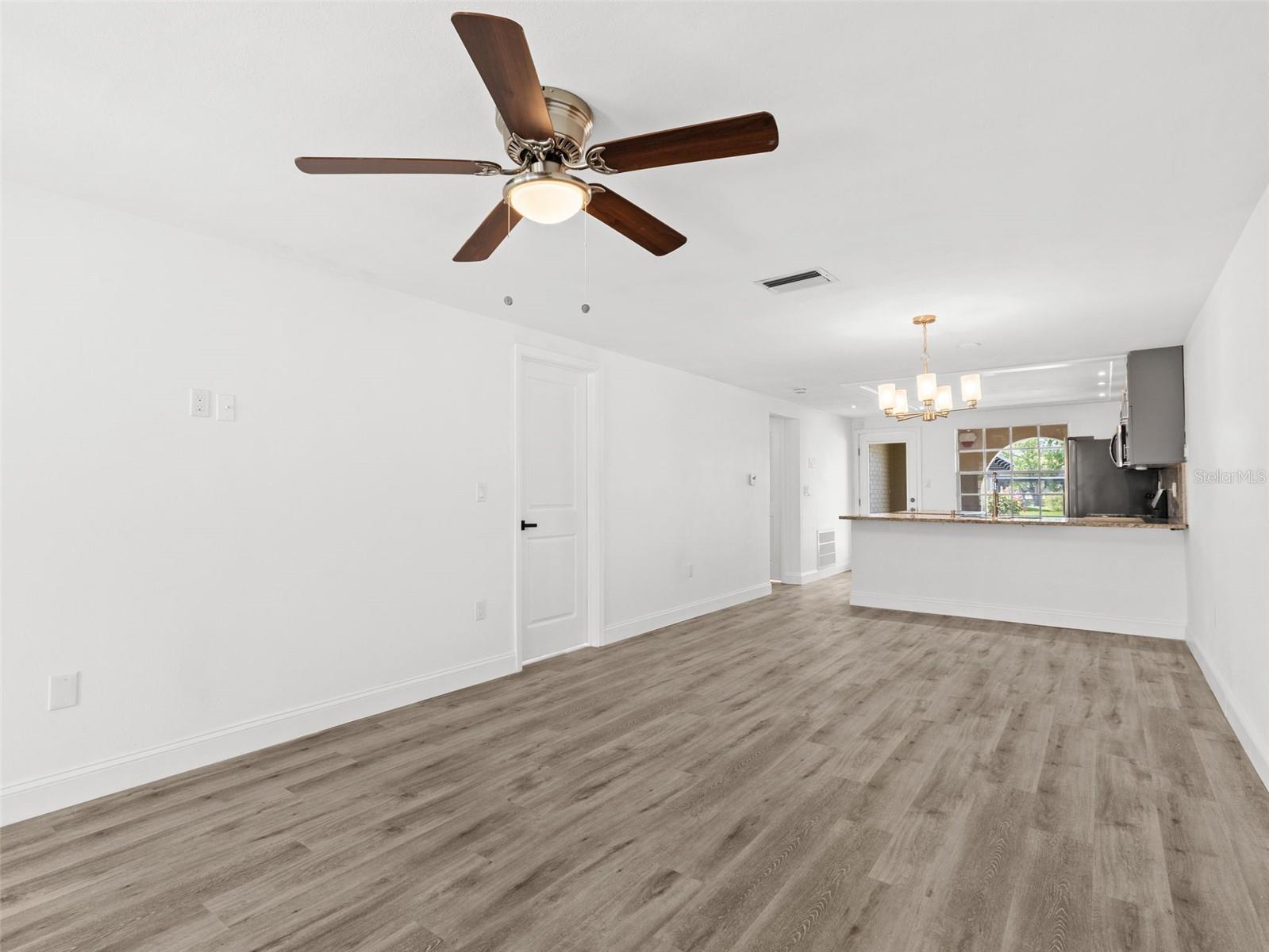 4127 STRATFORD DR #4127, NEW PORT RICHEY, FL, 34652