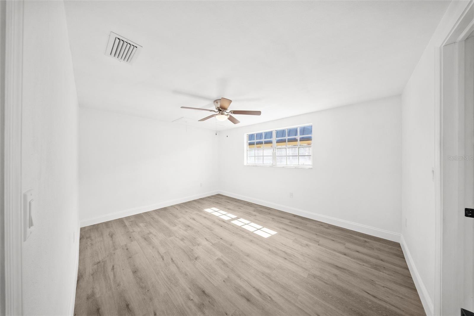 4127 STRATFORD DR #4127, NEW PORT RICHEY, FL, 34652