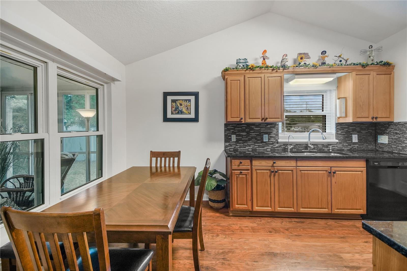 35833 DAWN DR, LEESBURG, FL, 34788