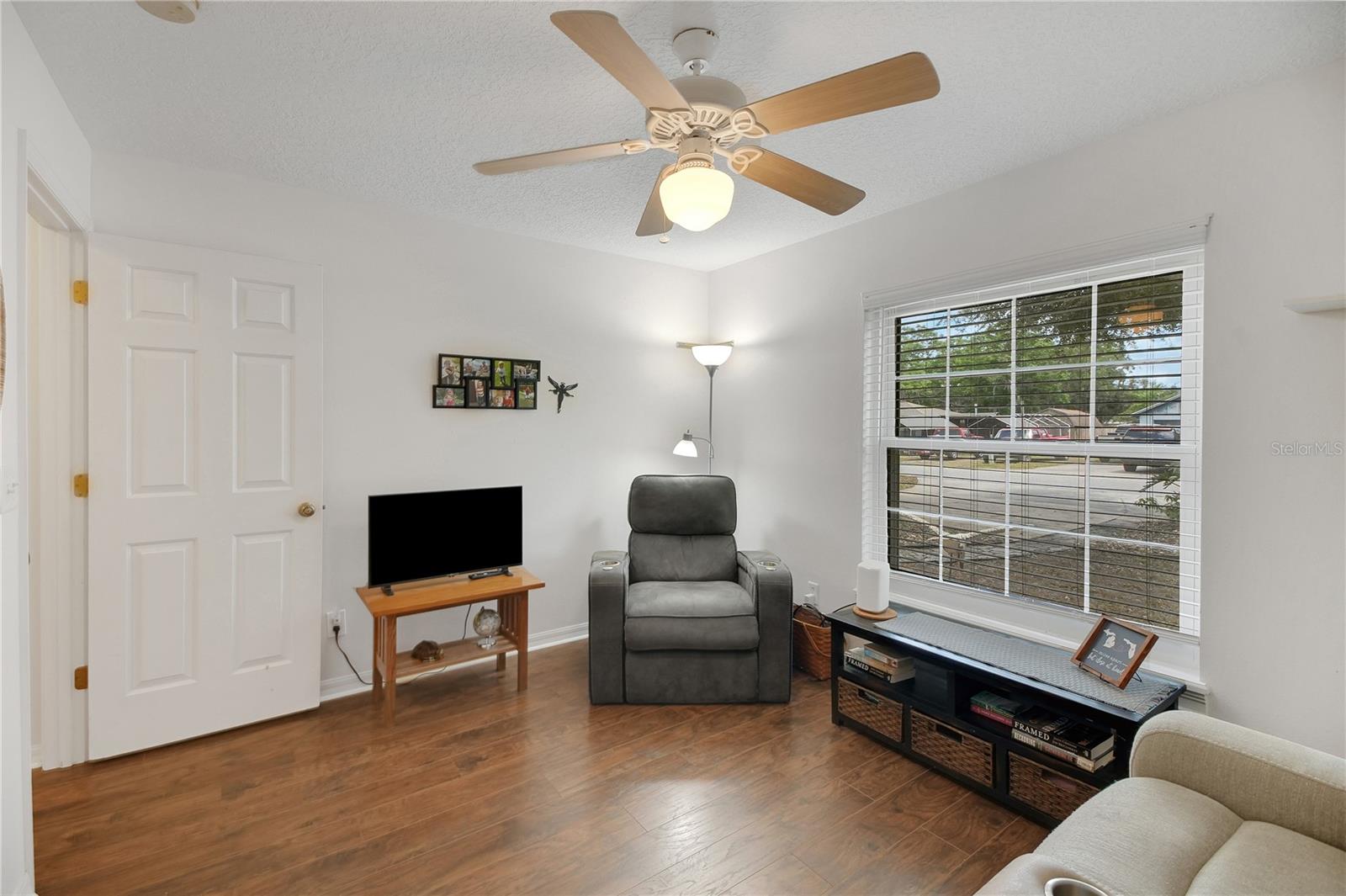 35833 DAWN DR, LEESBURG, FL, 34788