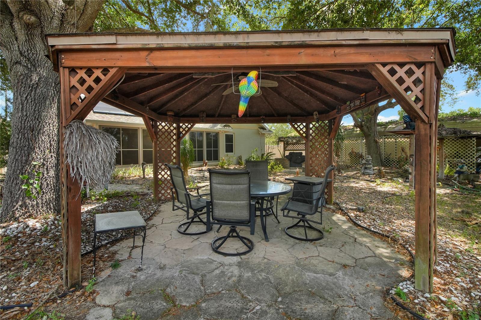 35833 DAWN DR, LEESBURG, FL, 34788