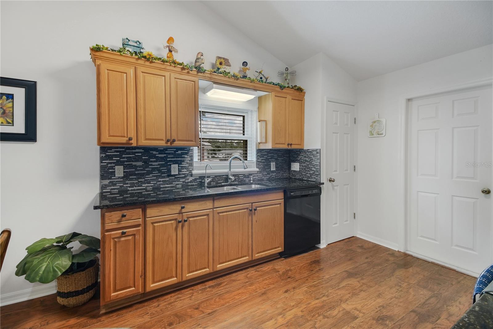 35833 DAWN DR, LEESBURG, FL, 34788