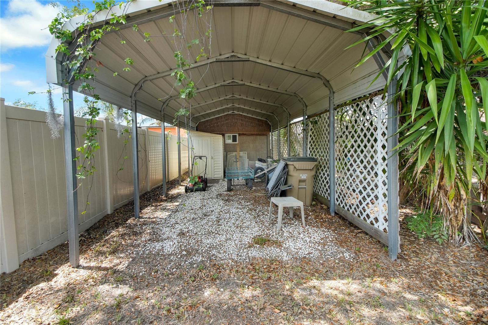 35833 DAWN DR, LEESBURG, FL, 34788