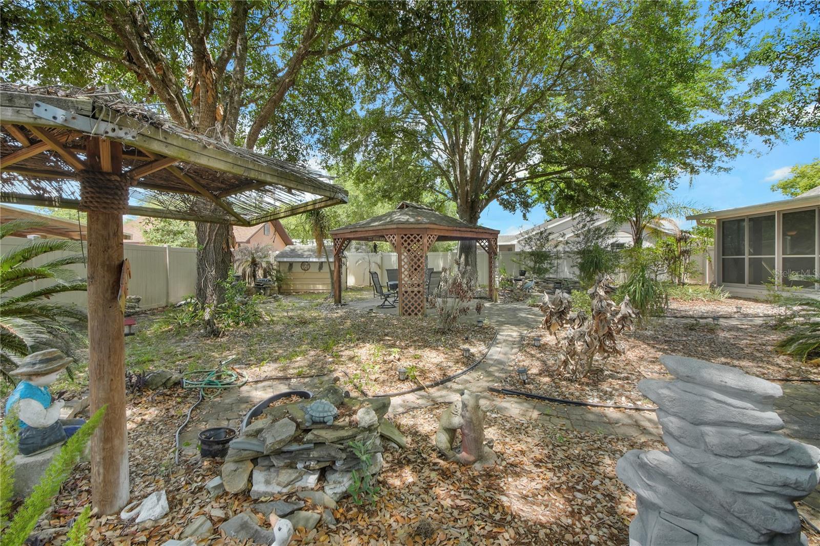 35833 DAWN DR, LEESBURG, FL, 34788