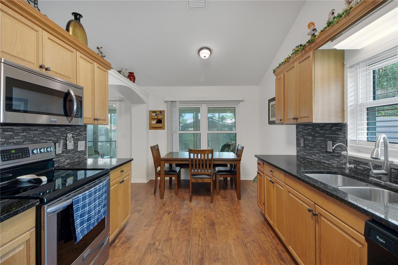 35833 DAWN DR, LEESBURG, FL, 34788