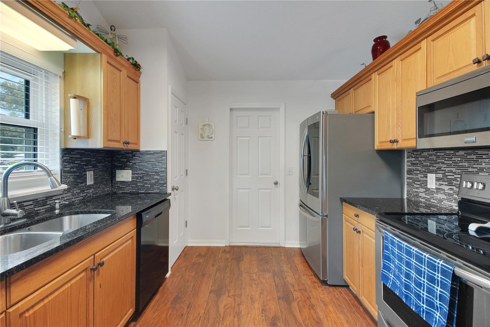 35833 DAWN DR, LEESBURG, FL, 34788