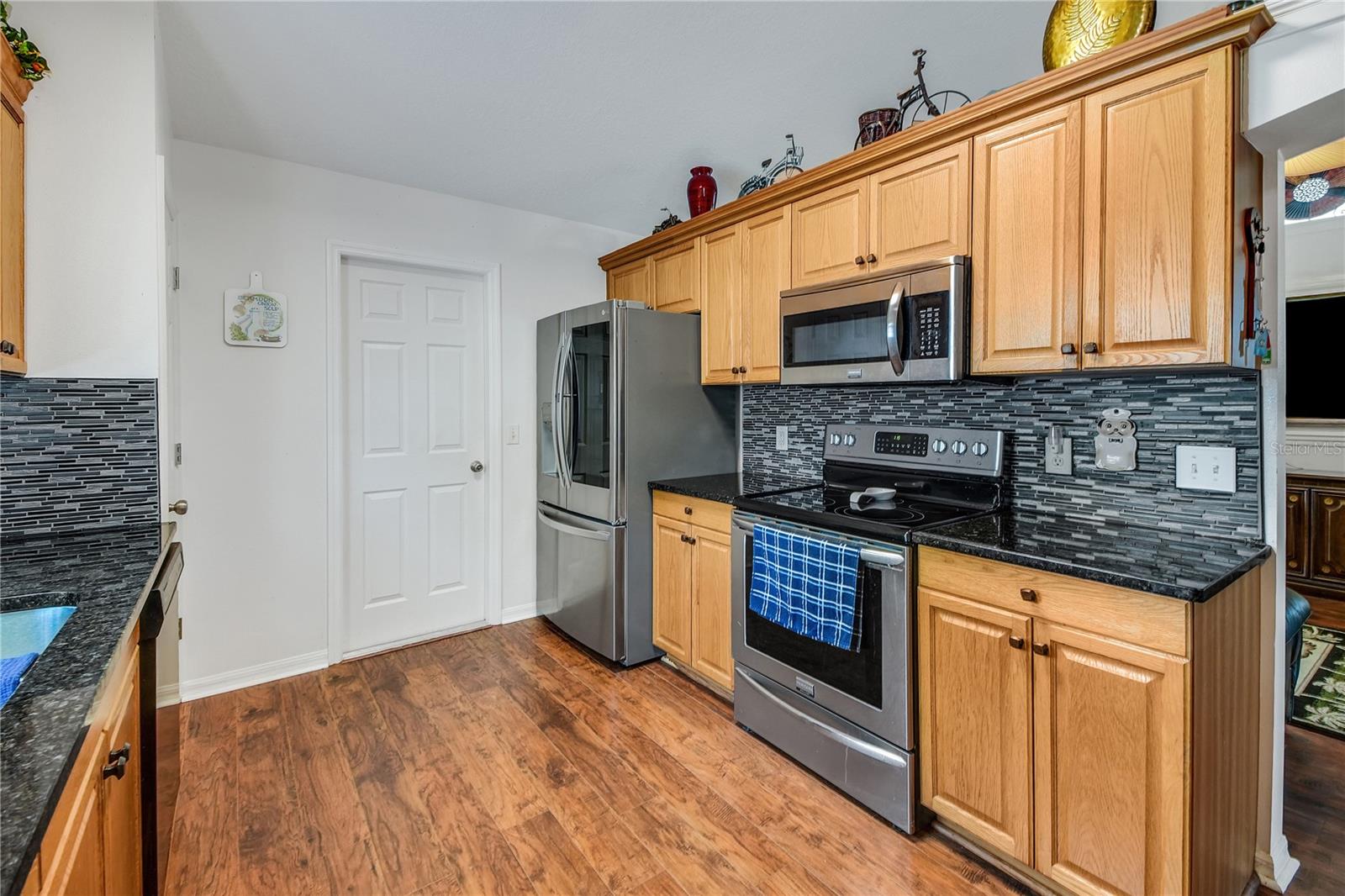 35833 DAWN DR, LEESBURG, FL, 34788