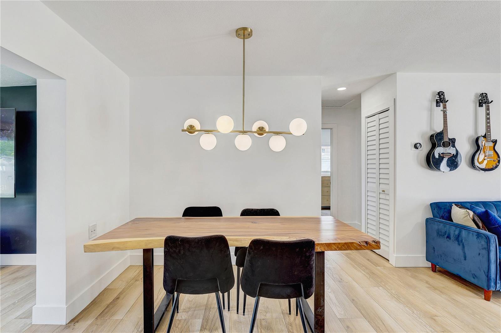 265 96TH AVE N, ST PETERSBURG, FL, 33702