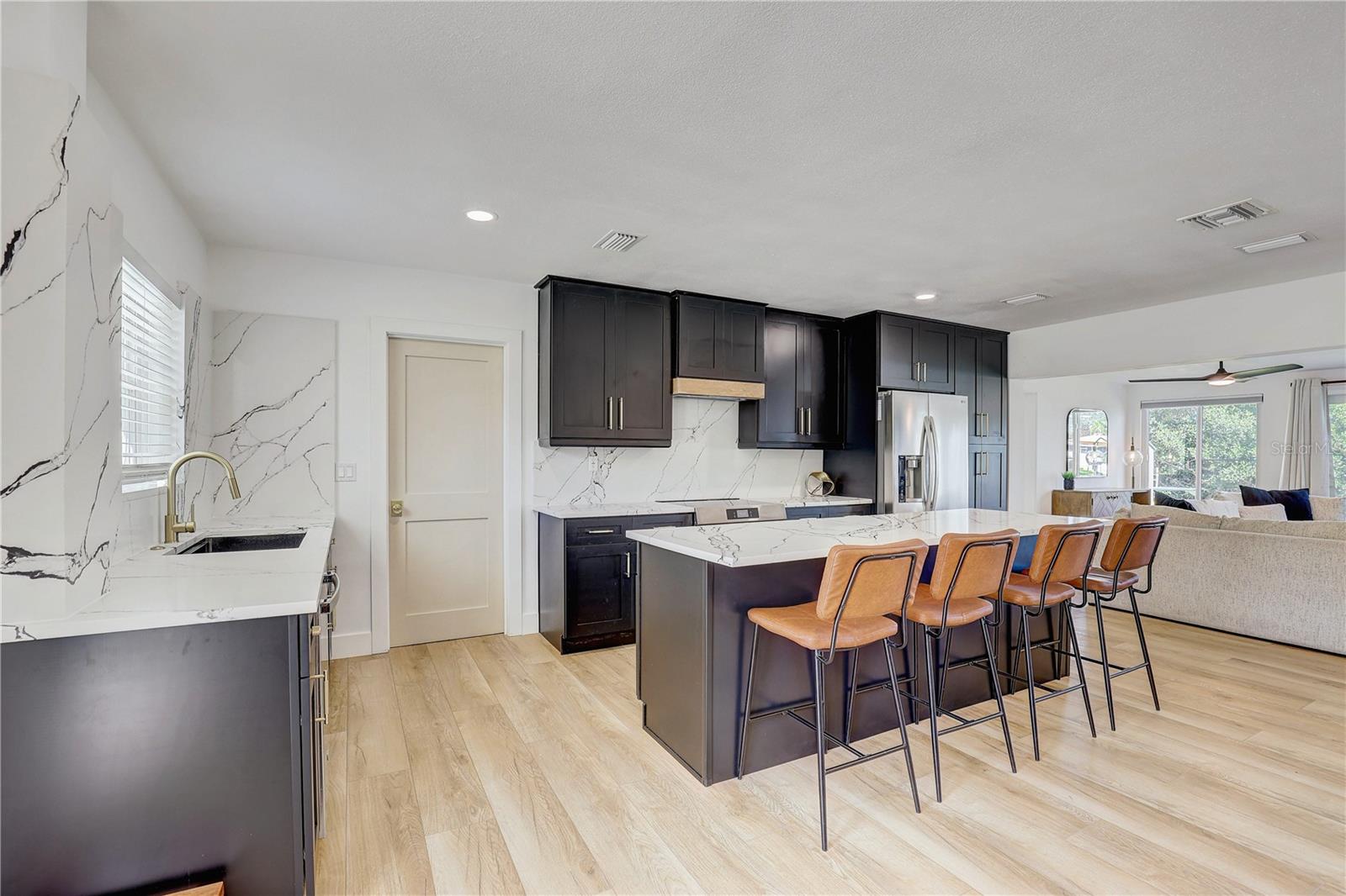 265 96TH AVE N, ST PETERSBURG, FL, 33702