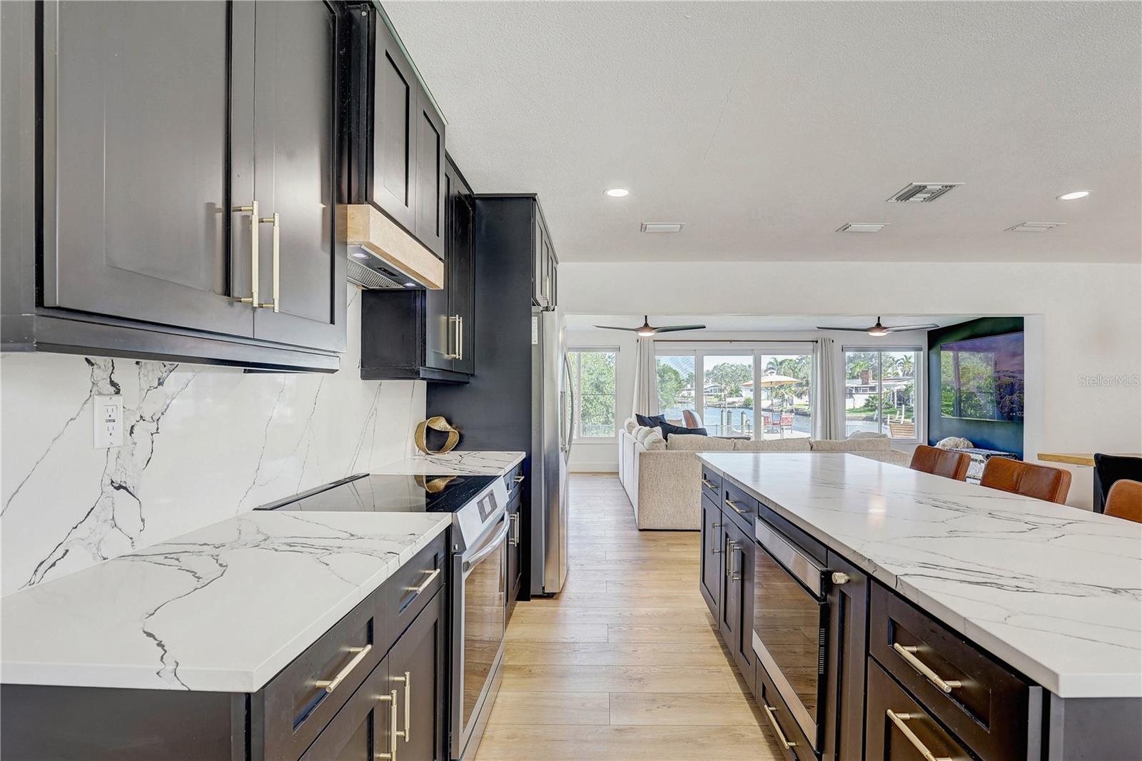 265 96TH AVE N, ST PETERSBURG, FL, 33702