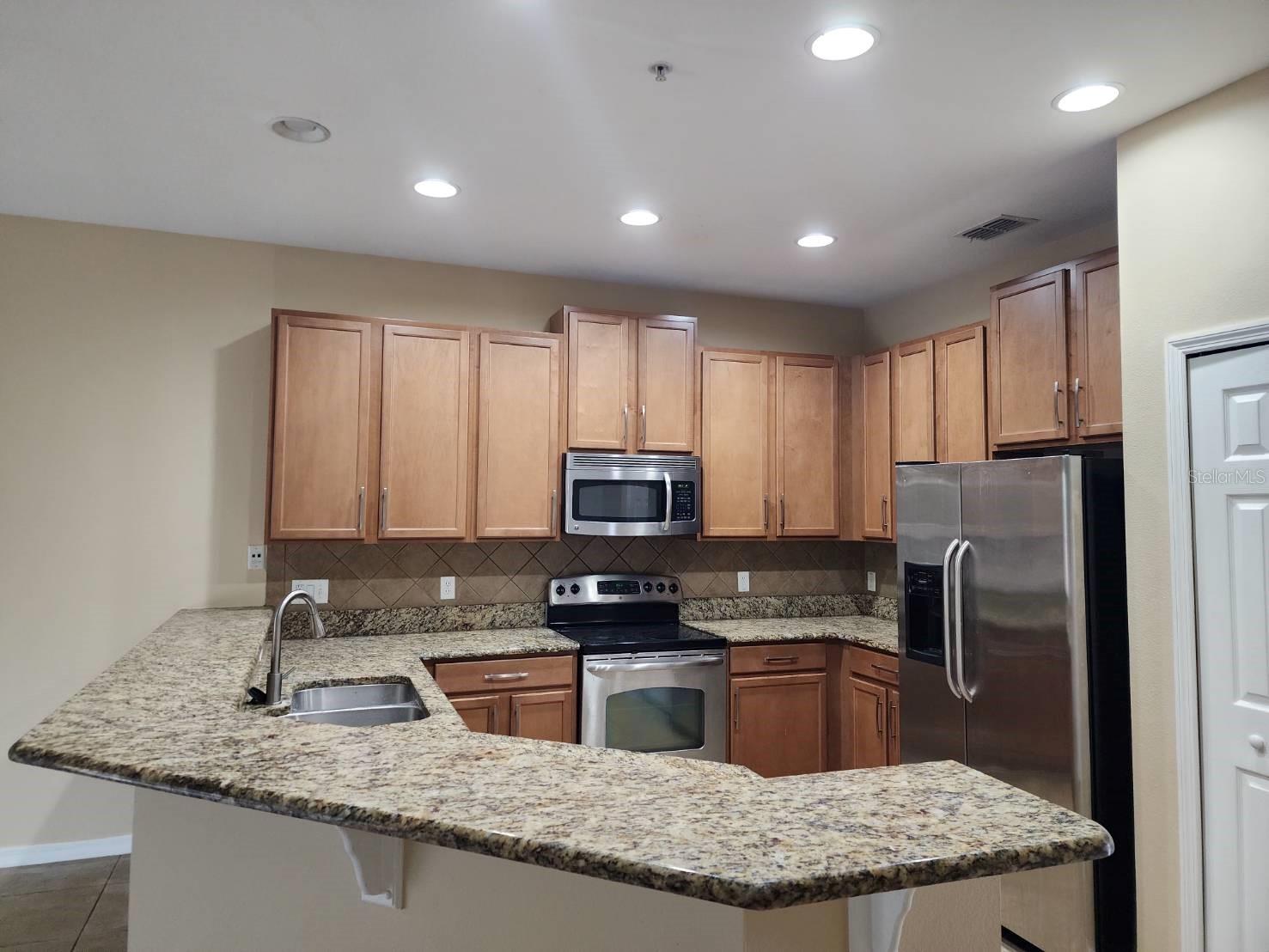 226 WINDFLOWER WAY, OVIEDO, FL, 32765