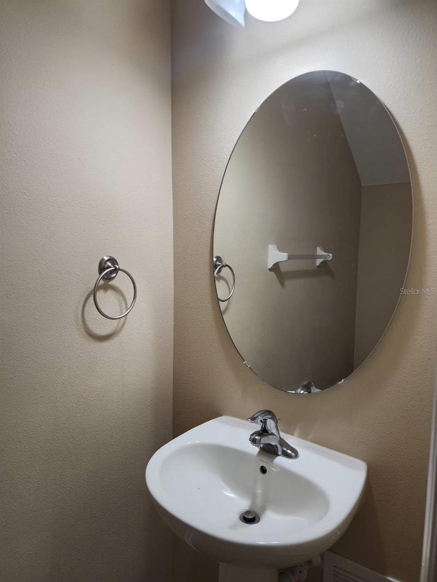 226 WINDFLOWER WAY, OVIEDO, FL, 32765