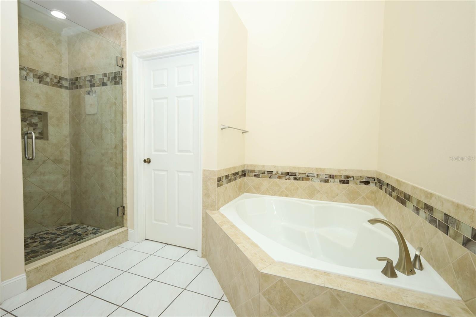 9271 BENT ARROW CV, APOPKA, FL, 32703