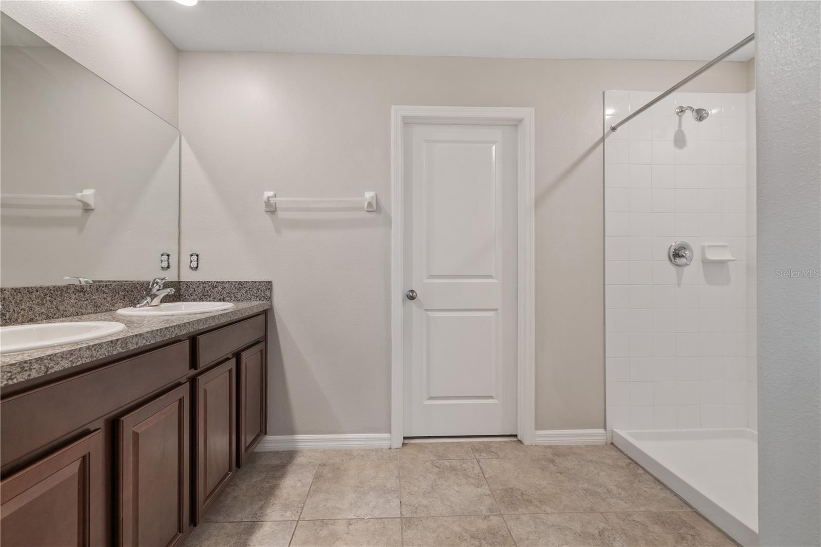 7407 ROSY PERIWINKLE CT, TAMPA, FL, 33619